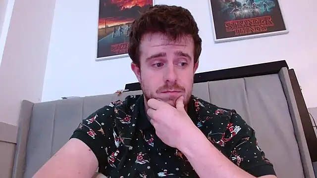 maxy49 online show from December 14, 6:26 pm