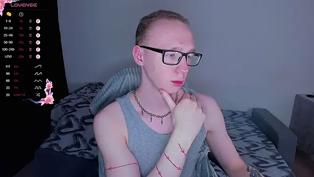 Alex silents online show from February 20, 1:35 am