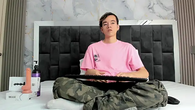 bunny maxi online show from March 21, 12:39 pm