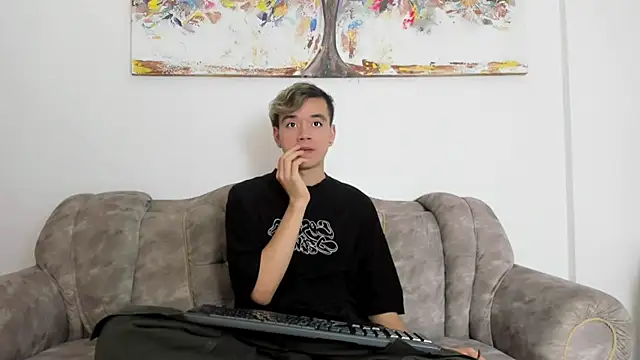 bunny maxi online show from February 18, 12:39 pm