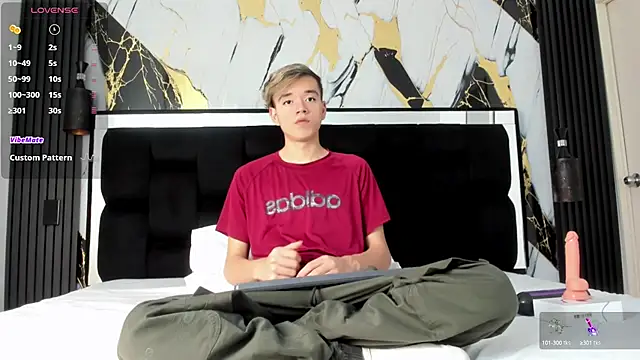 bunny maxi online show from December 19, 12:34 pm