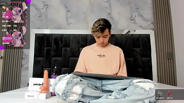 bunny maxi online show from March 7, 12:34 pm