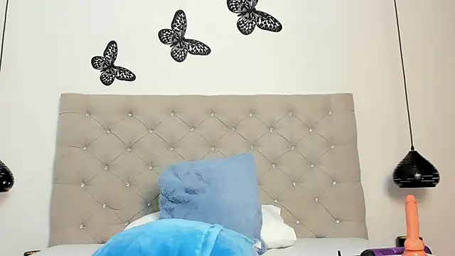 bunny maxi online show from December 27, 12:56 pm