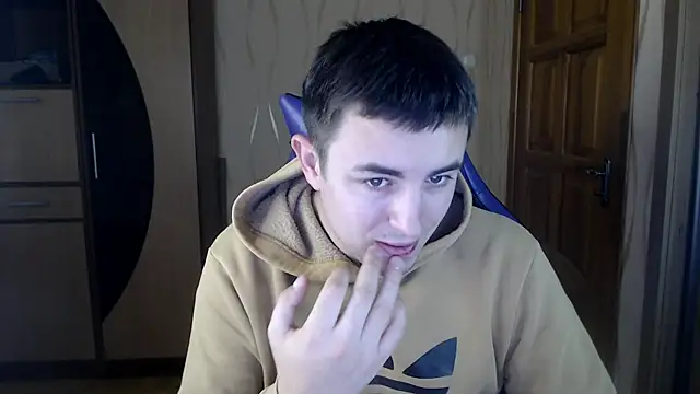 bigmark033 online show from September 26, 9:07 am