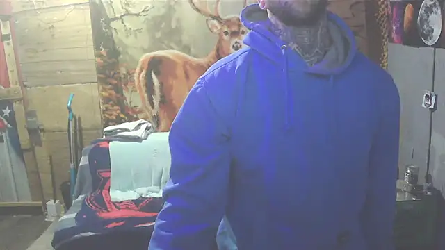 Snapshot of Smurfschmidt chatting on February 1, 12:29 am Smurfschmidt online show from February 1, 12:29 am