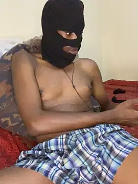 Gifttheskimaskboy online show from April 2, 12:41 am