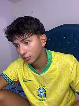 Leonarrrd 01 online show from October 15, 12:07 am