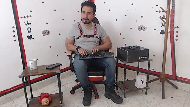 KalethBigDick online show from October 4, 12:10 pm