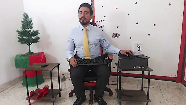 KalethBigDick online show from November 12, 2:12 pm