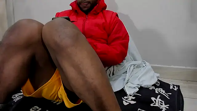 AlejoKhalifa  online show from December 7, 11:51 am