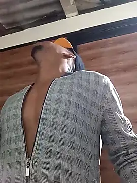 AlejoKhalifa  online show from March 8, 11:07 pm