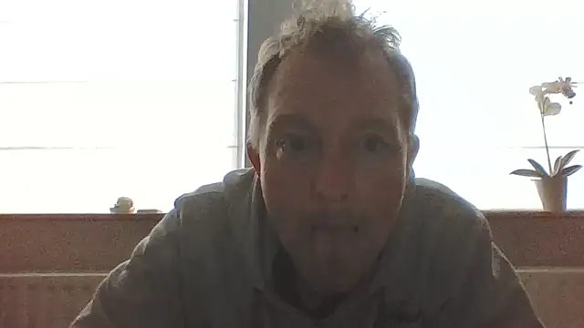 bertolini online show from March 6, 4:37 pm