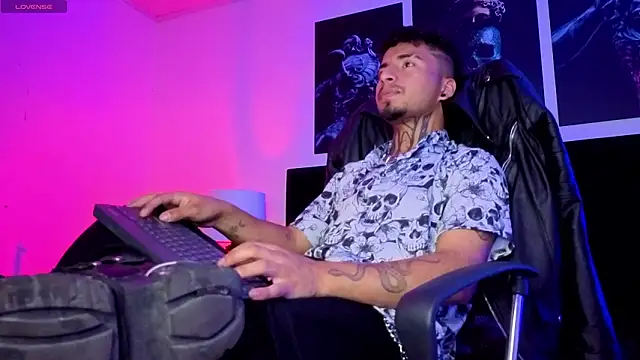 JuanCamiilo 66 online show from March 21, 2:26 am