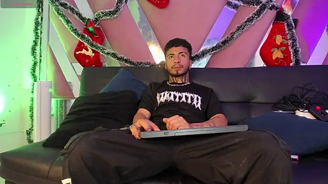 JuanCamiilo 66 online show from November 18, 2:48 am