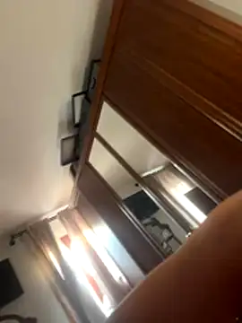 Angeloggaa online show from October 19, 6:39 am