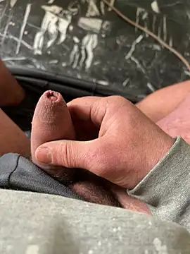 Angeloggaa online show from February 16, 8:01 am