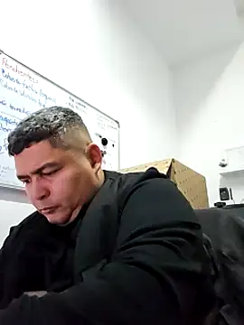 gordito xx online show from December 20, 9:43 am