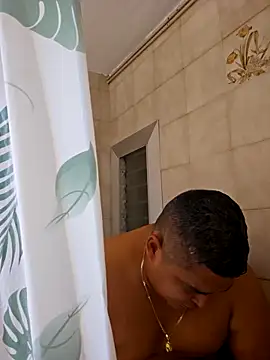 gordito xx online show from October 14, 4:52 am