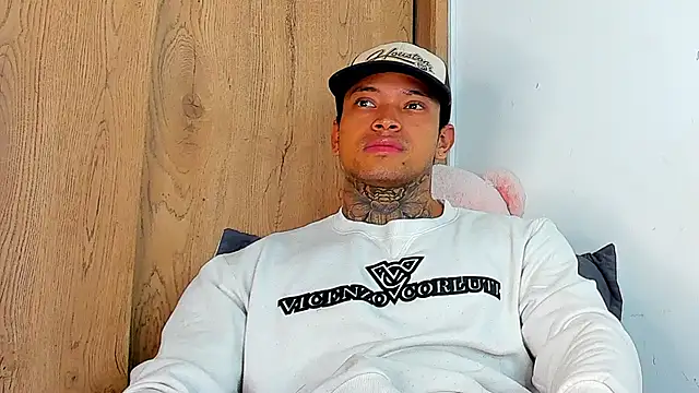 Stiven collins online show from November 17, 9:45 am