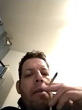 Knuffelstaaf123 online show from January 12, 8:46 am