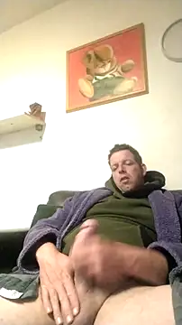 Knuffelstaaf123 online show from September 24, 11:14 pm