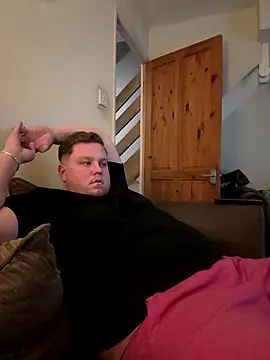 Lukeyboy027 online show from January 11, 8:34 pm