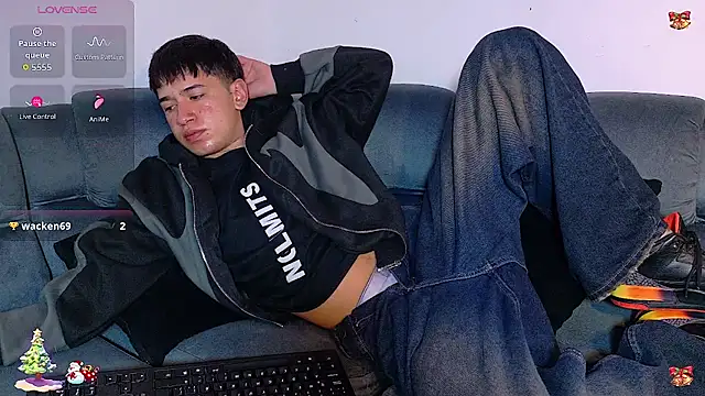 Mr daren  online show from January 10, 8:55 pm