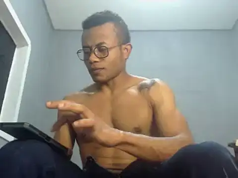 grandominantex1 online show from December 24, 10:17 pm