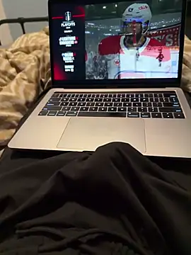 FUNWITHME007 online show from April 22, 12:39 am