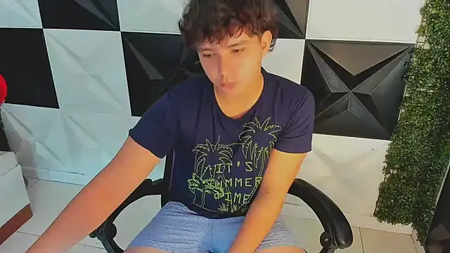 Dani cumboy online show from October 6, 2:00 pm