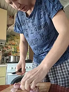 MityaXLoves online show from May 4, 6:37 am