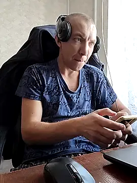 MityaXLoves online show from February 3, 6:40 am