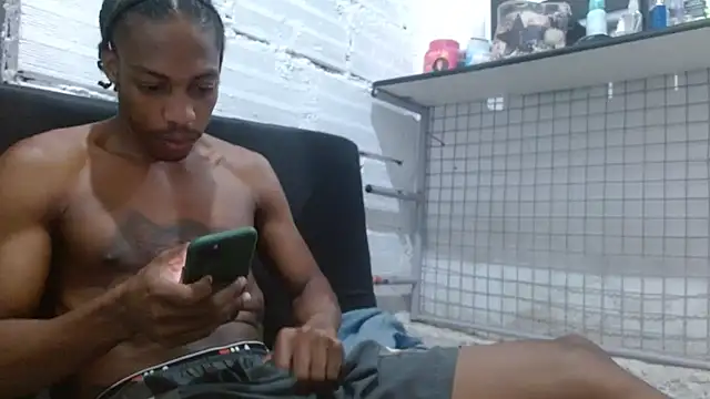 Larry-n-clouds online show from February 14, 1:28 pm