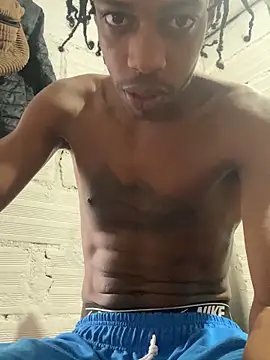 Larry-n-clouds online show from November 27, 2:10 pm