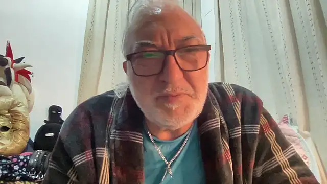 EroticVenetian online show from February 5, 6:15 pm