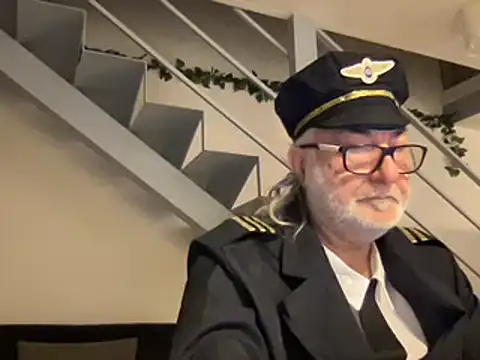 EroticVenetian online show from March 14, 5:27 am