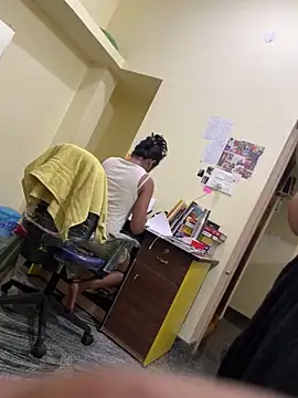 hairydude49 online show from February 17, 3:11 pm