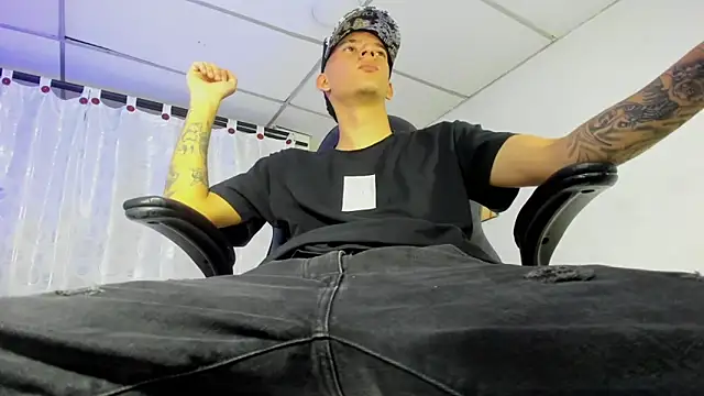 FrannBoy online show from March 6, 7:32 pm