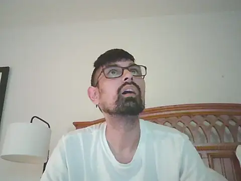 spence204011 online show from October 28, 2:47 am