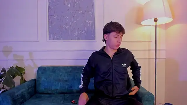 AlessandroDybala online show from October 29, 11:57 am