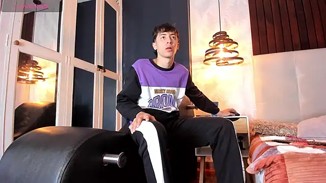 AlessandroDybala online show from March 9, 11:47 am