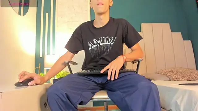 AlessandroDybala online show from December 24, 11:49 am