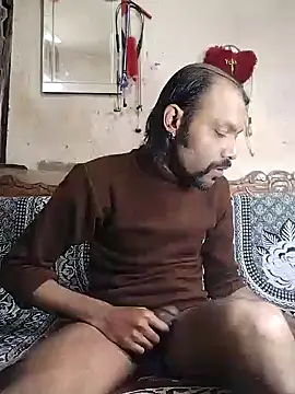 BadBoySmoker7070 online show from December 3, 4:40 am