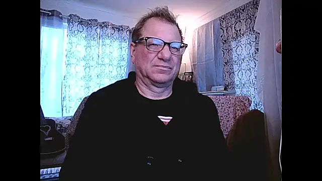 coryassman online show from December 12, 10:20 pm