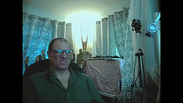 coryassman online show from May 30, 1:16 am