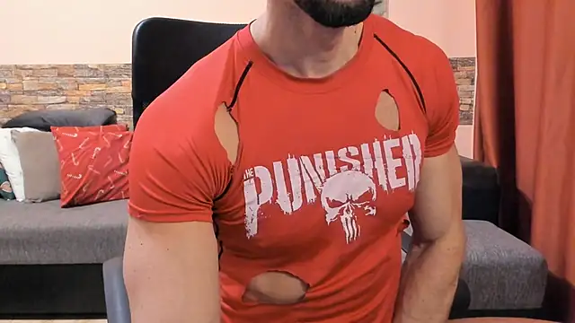 HotHunkTrainer online show from January 18, 10:17 am