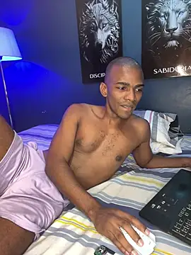 Lonelyfetishguy online show from December 11, 6:05 pm