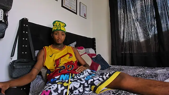 Pantera black 21 online show from November 8, 6:11 pm