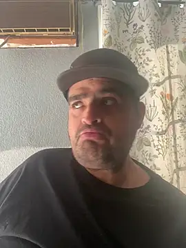 Miguel16i online show from January 17, 8:04 pm