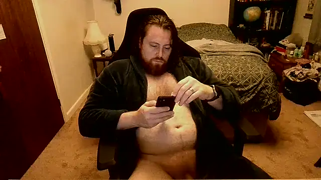 Snapshot of Hairy_Guy30 chatting on September 17, 10:11 pm Hairy Guy30 online show from September 17, 10:11 pm